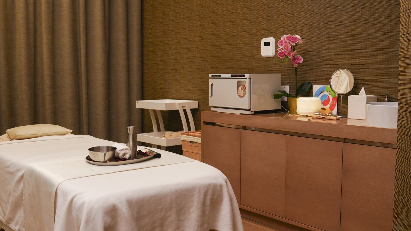 Business Bay Branch spa treatment rooms in Dubai